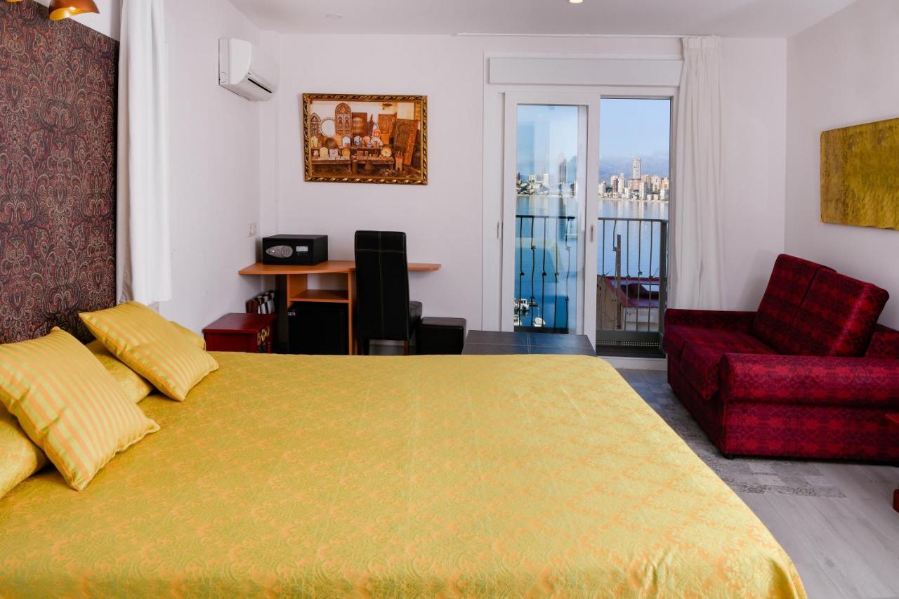 Clopy Rocamar Hotel Benidorm Exterior photo